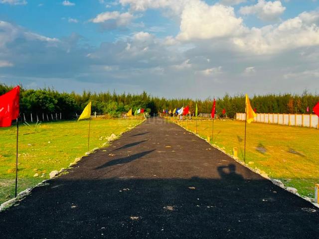 Residential Plot in Mambakkam for resale Chennai. The reference number is 20567210