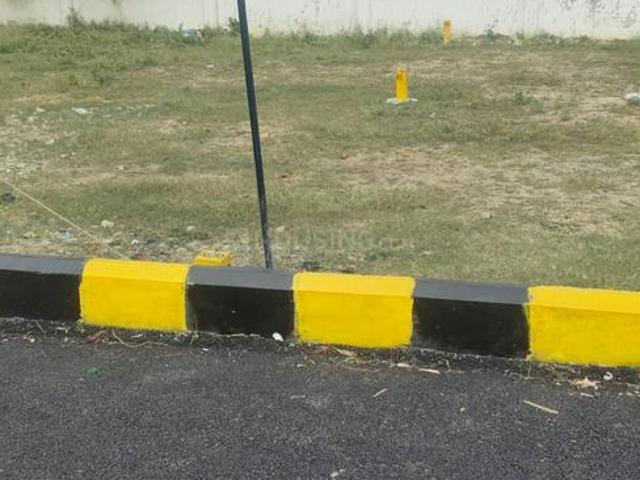 Residential Plot in Mannivakkam Extension for resale Chennai. The reference number is 19653032
