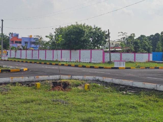 Residential Plot in Manimangalam for resale Chennai. The reference number is 20690647