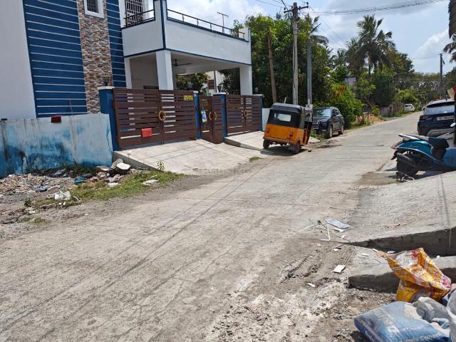 Residential Plot in Manimangalam for resale Chennai. The reference number is 20283477