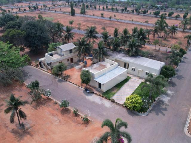 Residential Plot in Mansanpally for resale Hyderabad. The reference number is 5056305