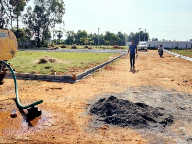 Residential Plot in Mappedu for resale Chennai. The reference number is 12686894