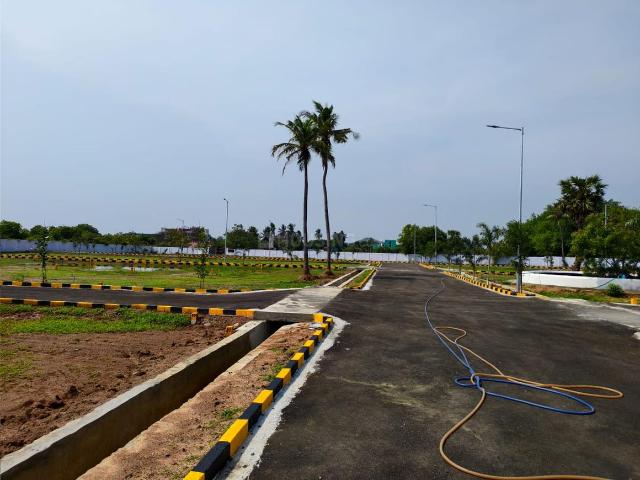 Residential Plot in Maraimalai Nagar for resale Chennai. The reference number is 19262433