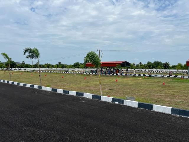 Residential Plot in Maraimalai Nagar for resale Chennai. The reference number is 20554157