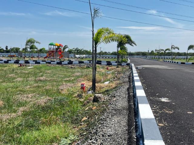 Residential Plot in Maraimalai Nagar for resale Chennai. The reference number is 20891747