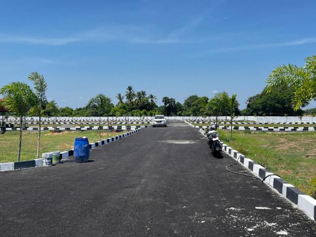 Residential Plot in Maraimalai Nagar for resale Chennai. The reference number is 20904971