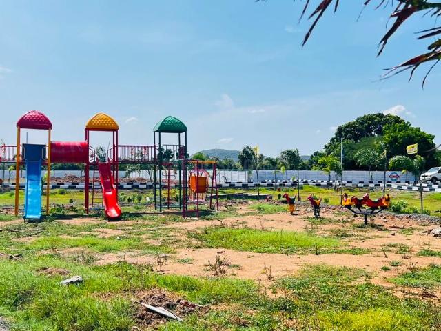 Residential Plot in Maraimalai Nagar for resale Chennai. The reference number is 20908624