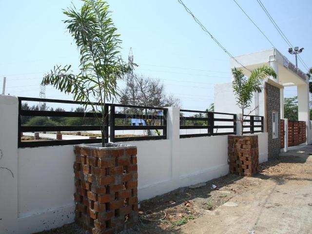 Residential Plot in Maraimalai Nagar for resale Chennai. The reference number is 20954671