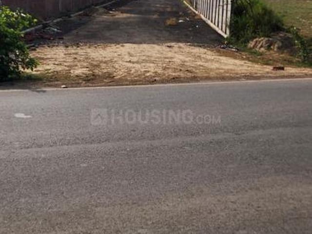 Residential Plot in Mathura Cantonment for resale Mathura. The reference number is 20736818