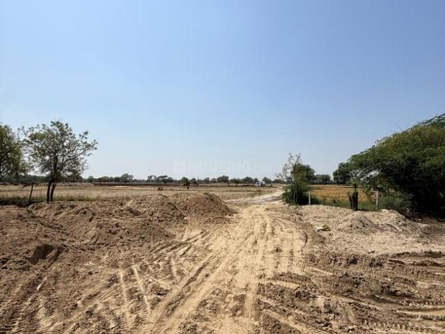 Residential Plot in Mathura Cantonment for resale Mathura. The reference number is 20241126