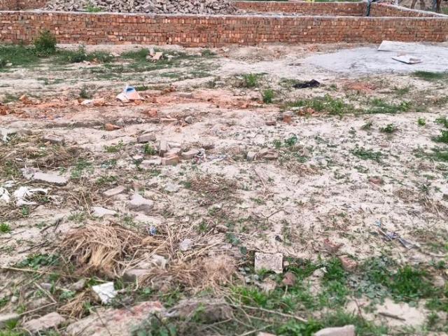 Residential Plot in Modinagar for resale Ghaziabad. The reference number is 20996057