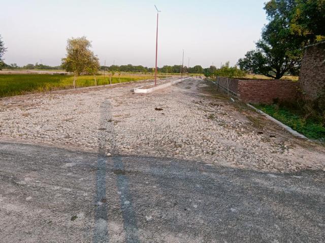 Residential Plot in Mohanlalganj for resale Lucknow. The reference number is 13566398