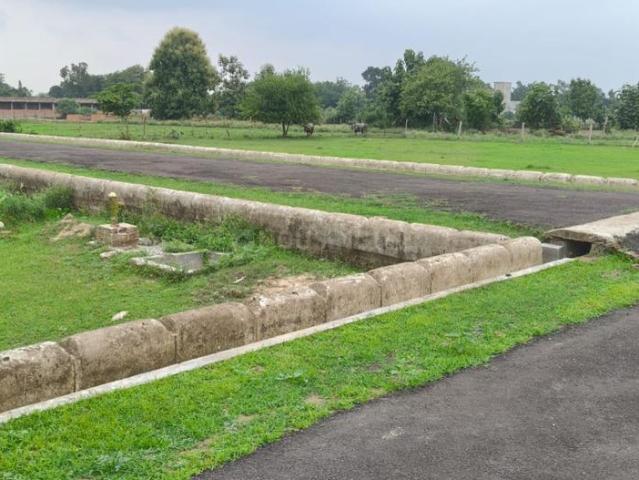 Residential Plot in Mohanlalganj for resale Lucknow. The reference number is 17850752