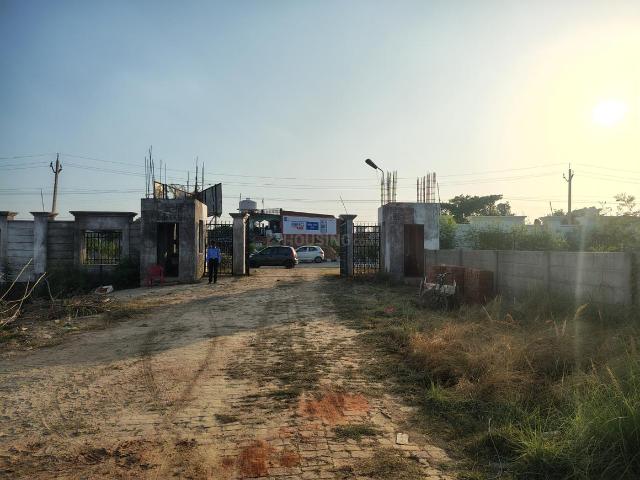 Residential Plot in Mohanlalganj for resale Lucknow. The reference number is 20547846