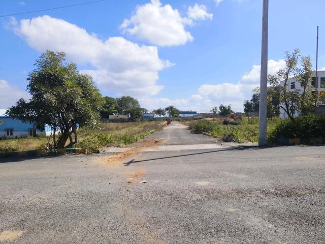 Residential Plot in Moranapalli for resale Hosur. The reference number is 19072224