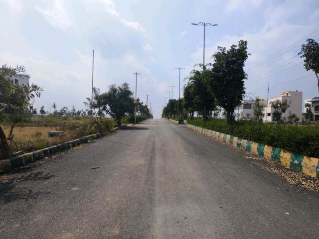 Residential Plot in Moranapalli for resale Hosur. The reference number is 19072271