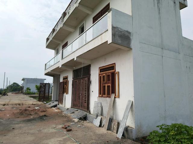 Residential Plot in Morta Village for resale Ghaziabad. The reference number is 20744187