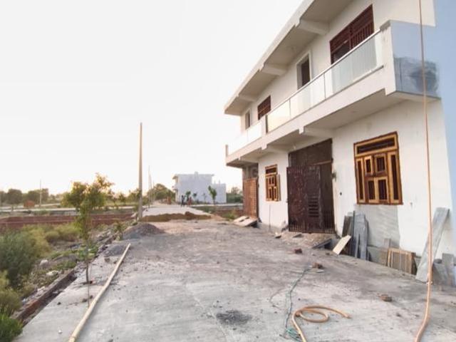 Residential Plot in Morta Village for resale Ghaziabad. The reference number is 20794152