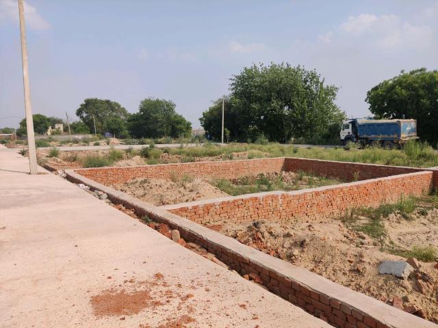 Residential Plot in Morta Village for resale Ghaziabad. The reference number is 20377633