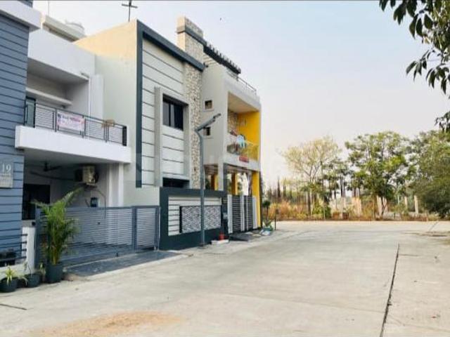 Residential Plot in Mowa for resale Raipur. The reference number is 20804969