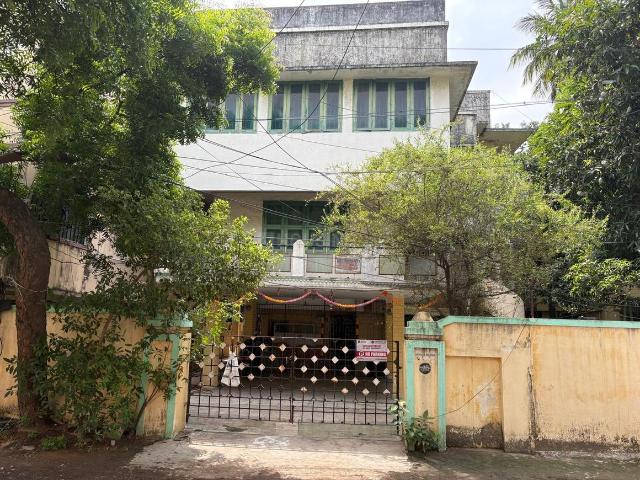 Residential Plot in MRF Nagar for resale Chennai. The reference number is 20690482