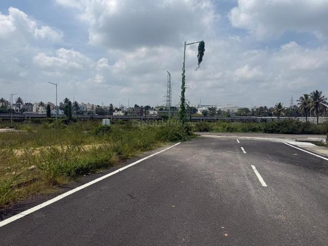 Residential Plot in Nadaprabhu Kempegowda layout for resale Bengaluru. The reference number is 19165981
