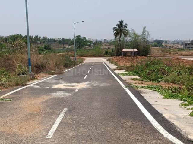 Residential Plot in Nadaprabhu Kempegowda layout for resale Bengaluru. The reference number is 20808160