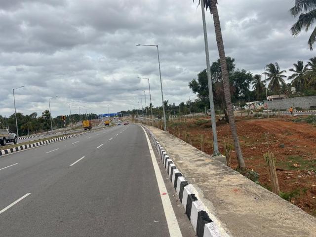 Residential Plot in Nadaprabhu Kempegowda layout for resale Bengaluru. The reference number is 20922872