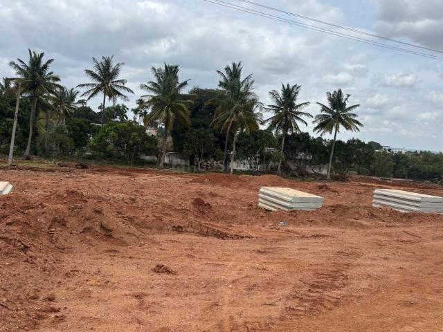 Residential Plot in Nadaprabhu Kempegowda layout for resale Bengaluru. The reference number is 20932450