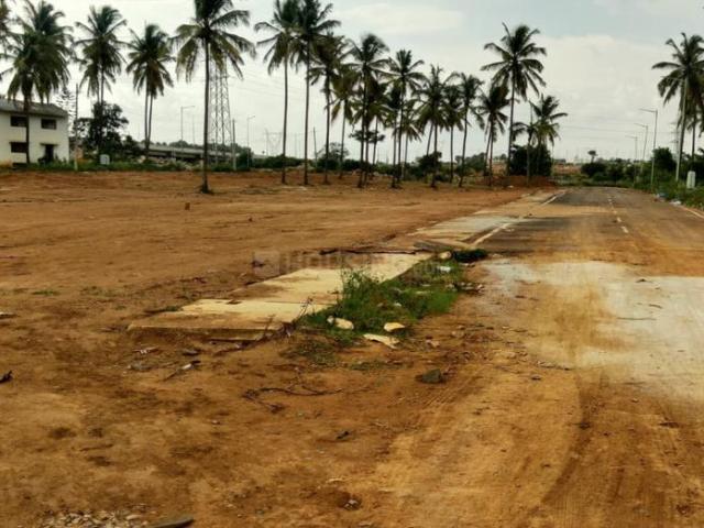 Residential Plot in Nadaprabhu Kempegowda layout for resale Bengaluru. The reference number is 20947672