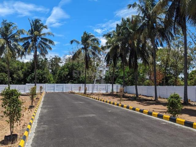 Residential Plot in Naduveerapattu for resale Chennai. The reference number is 20079200