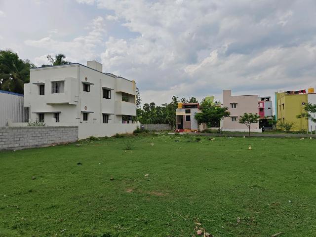 Residential Plot in Naduveerapattu for resale Chennai. The reference number is 20742311