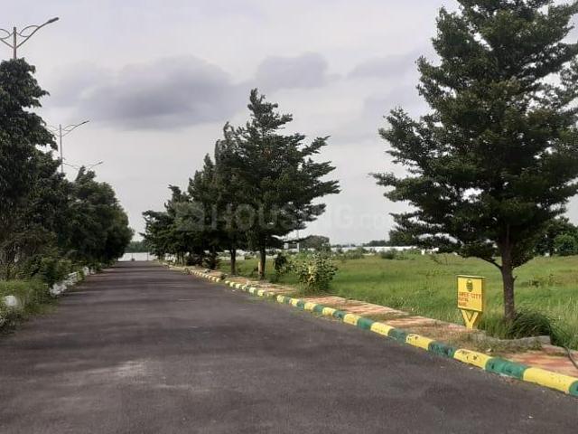 Residential Plot in Kaza for resale Guntur. The reference number is 17576036