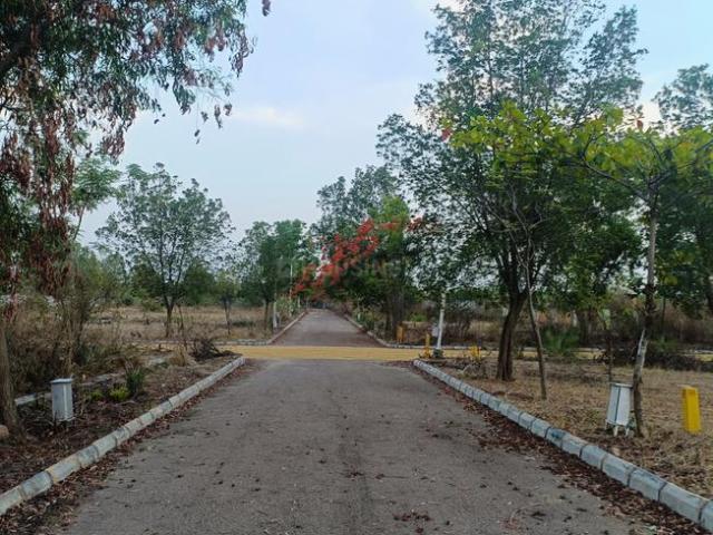 Residential Plot in Nandigaon for resale Sangareddy. The reference number is 20387526