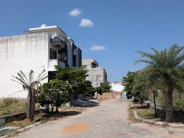 Residential Plot in Narayan Vihar for resale Jaipur. The reference number is 18432809