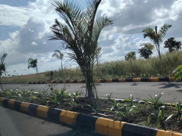 Residential Plot in Narayankhed for resale Sangareddy. The reference number is 18949250