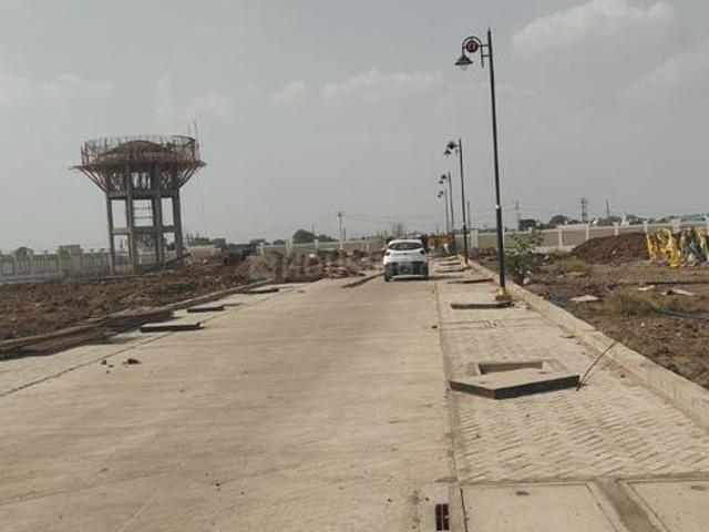 Residential Plot in Navdapanth for resale Indore. The reference number is 20669326