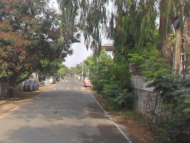 Residential Plot in Neelankarai for resale Chennai. The reference number is 14118142
