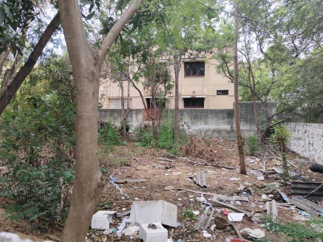 Residential Plot in Neelankarai for resale Chennai. The reference number is 19951624