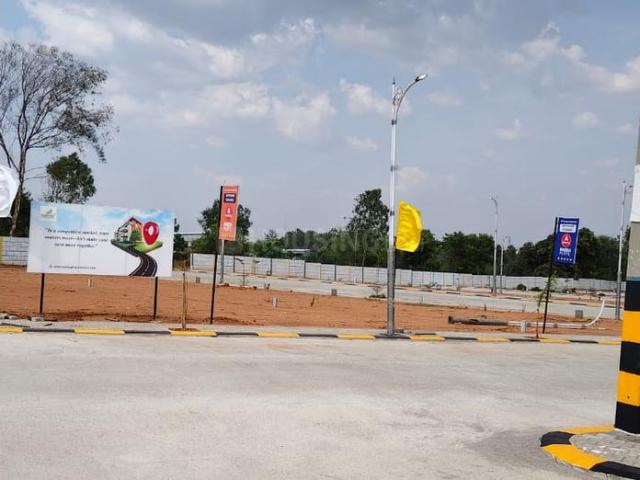 Residential Plot in Nelamangala for resale Bengaluru. The reference number is 20871778