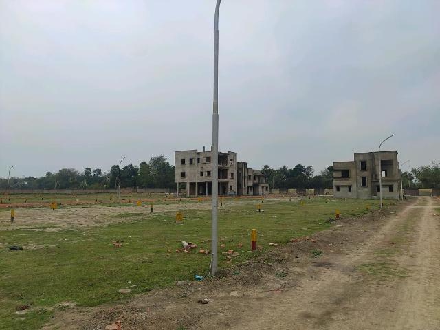 Residential Plot in New Town for resale Kolkata. The reference number is 13903949