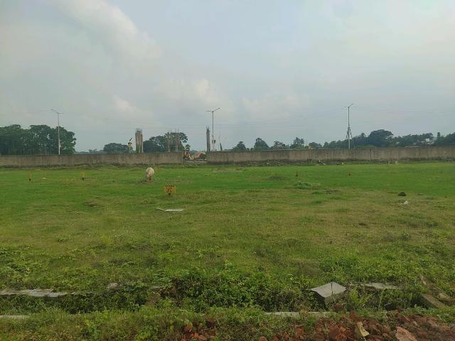 Residential Plot in New Town for resale Kolkata. The reference number is 14992404