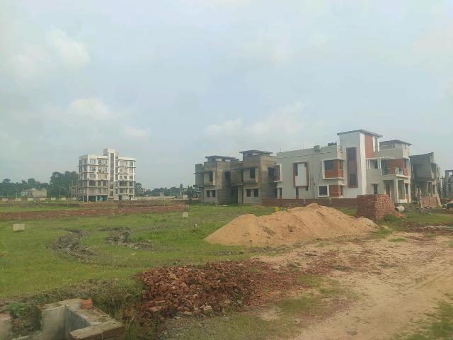 Residential Plot in New Town for resale Kolkata. The reference number is 15132003