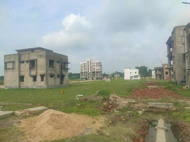 Residential Plot in New Town for resale Kolkata. The reference number is 15132010