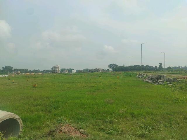 Residential Plot in New Town for resale Kolkata. The reference number is 15132015
