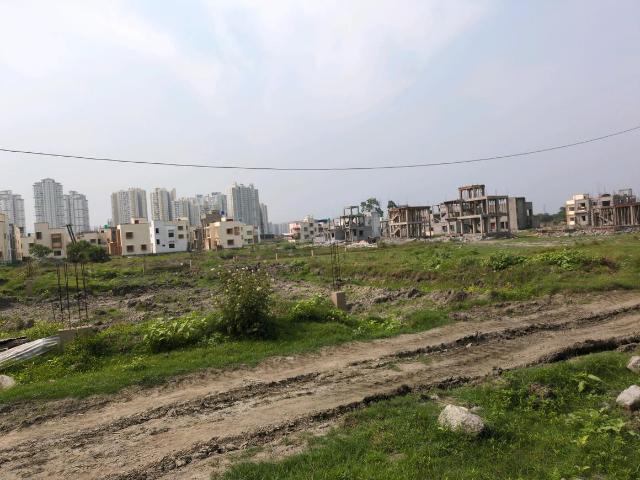 Residential Plot in New Town for resale Kolkata. The reference number is 19860768