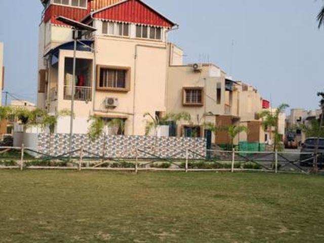 Residential Plot in New Town for resale Kolkata. The reference number is 20068520
