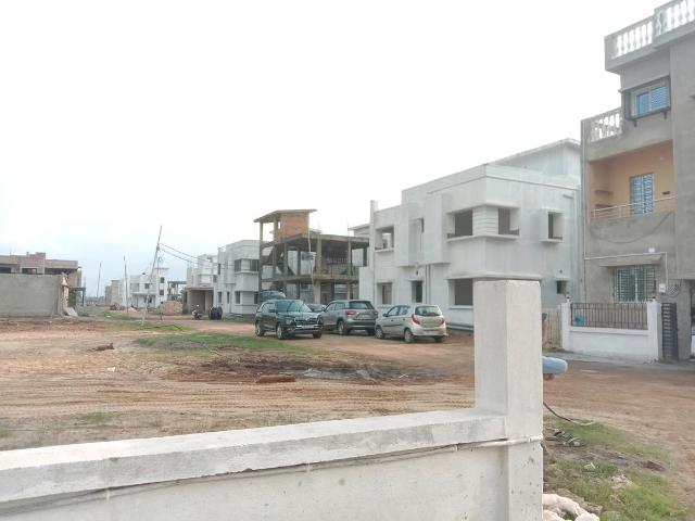 Residential Plot in New Town for resale Kolkata. The reference number is 20009344