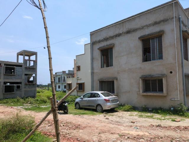 Residential Plot in New Town for resale Kolkata. The reference number is 20227989