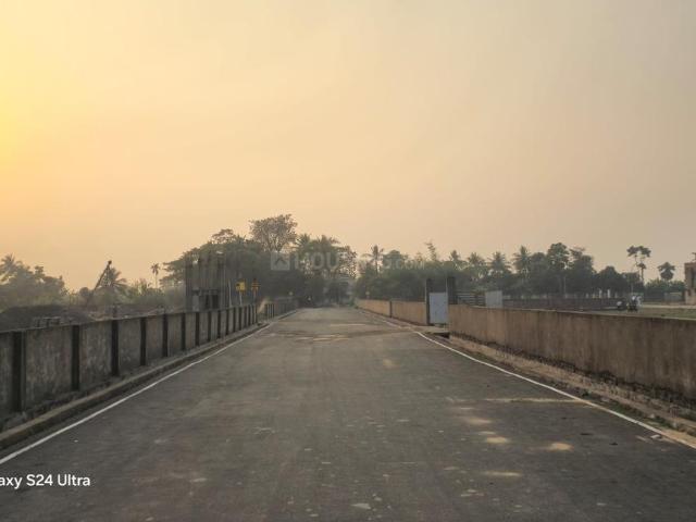 Residential Plot in New Town for resale Kolkata. The reference number is 20328121